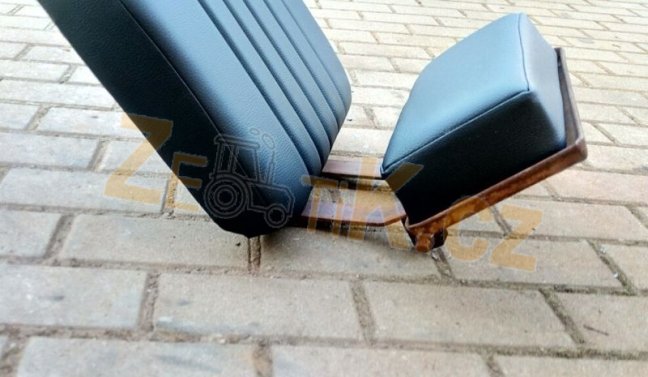Polštáře sedačky spolujezdce 2 komplet Z6911
