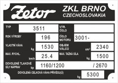 Výrobní štítek Zetor 3511 váha 1530kg