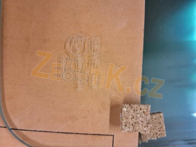 Sklo přední krajní MK2 Z3011